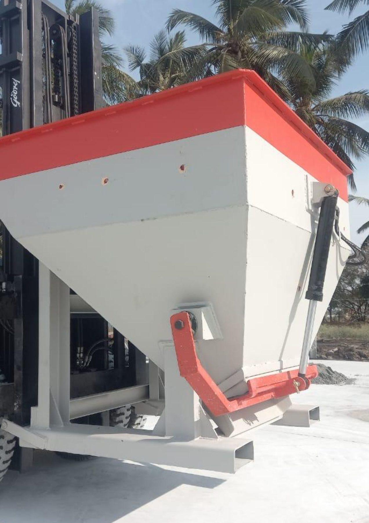 SBU 1700 bin under a batching plant outlet